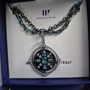 Elegant Black and Blue Pendant Necklace